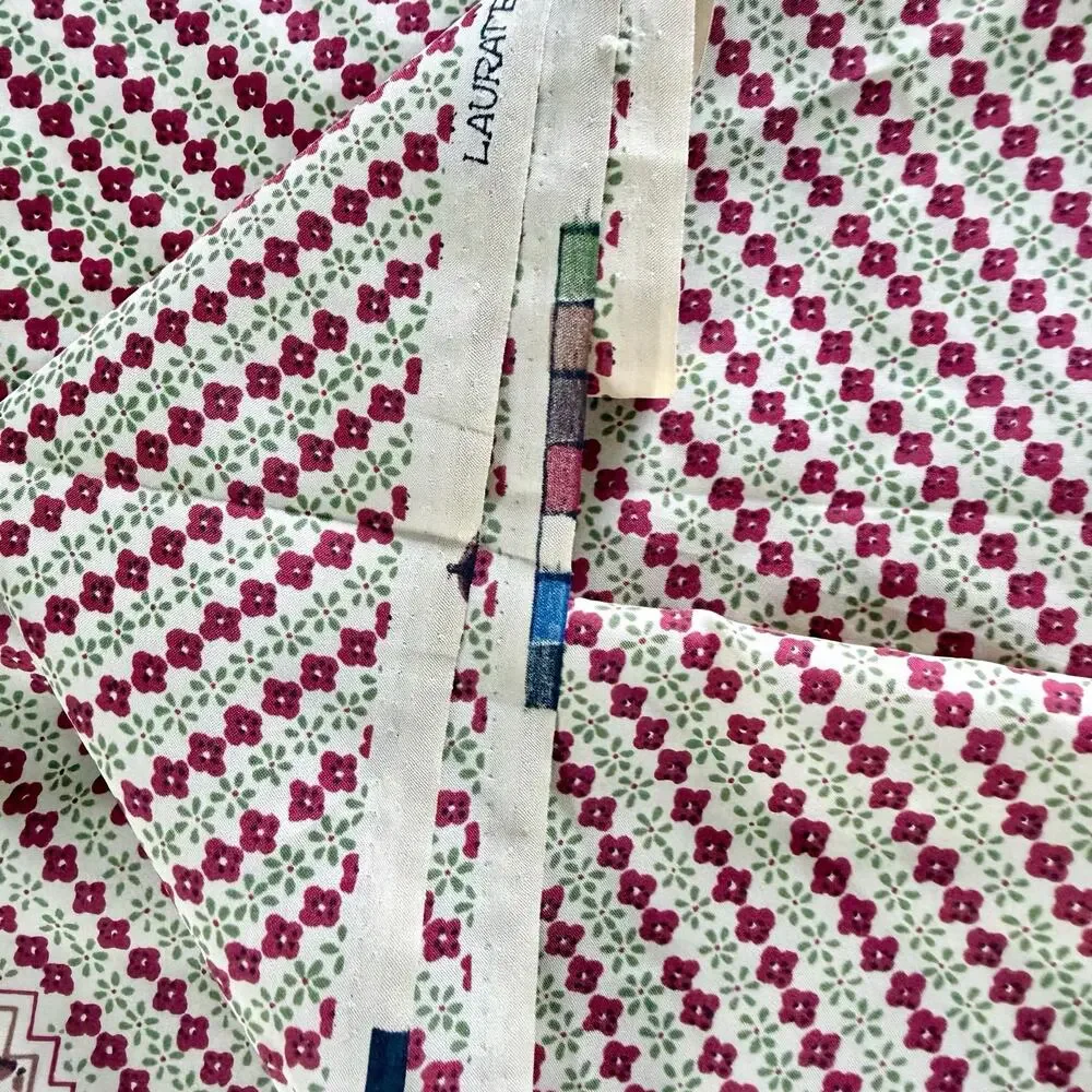 VTG Lauratex Textile Corp 4.3 Yards x 1.64 Yards Polyester Fabric Floral Tan